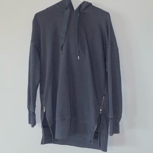 Aerie navy oversized hoodie, size XS
